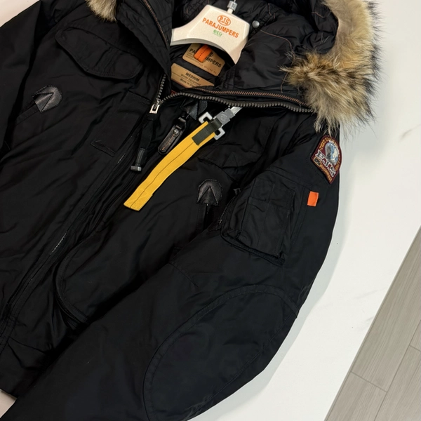 21FW 파라점퍼스 고비 블랙 M size .